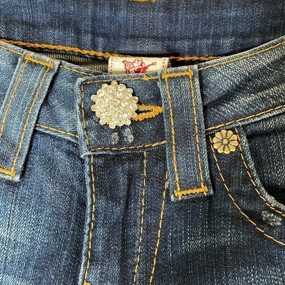 NWT. True Religion Rancher Raegan Reclaimed Flare Leg Jeans Women’s-27. - Picture 5 of 16